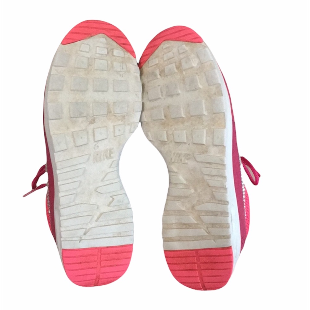 Nike Air Max Thea with Swarovski crystals. Sz 7.5 - Picture 9 of 16